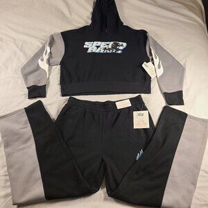 2 pcs Love Theory Essentials Women's XL jogging suit Black & Gray